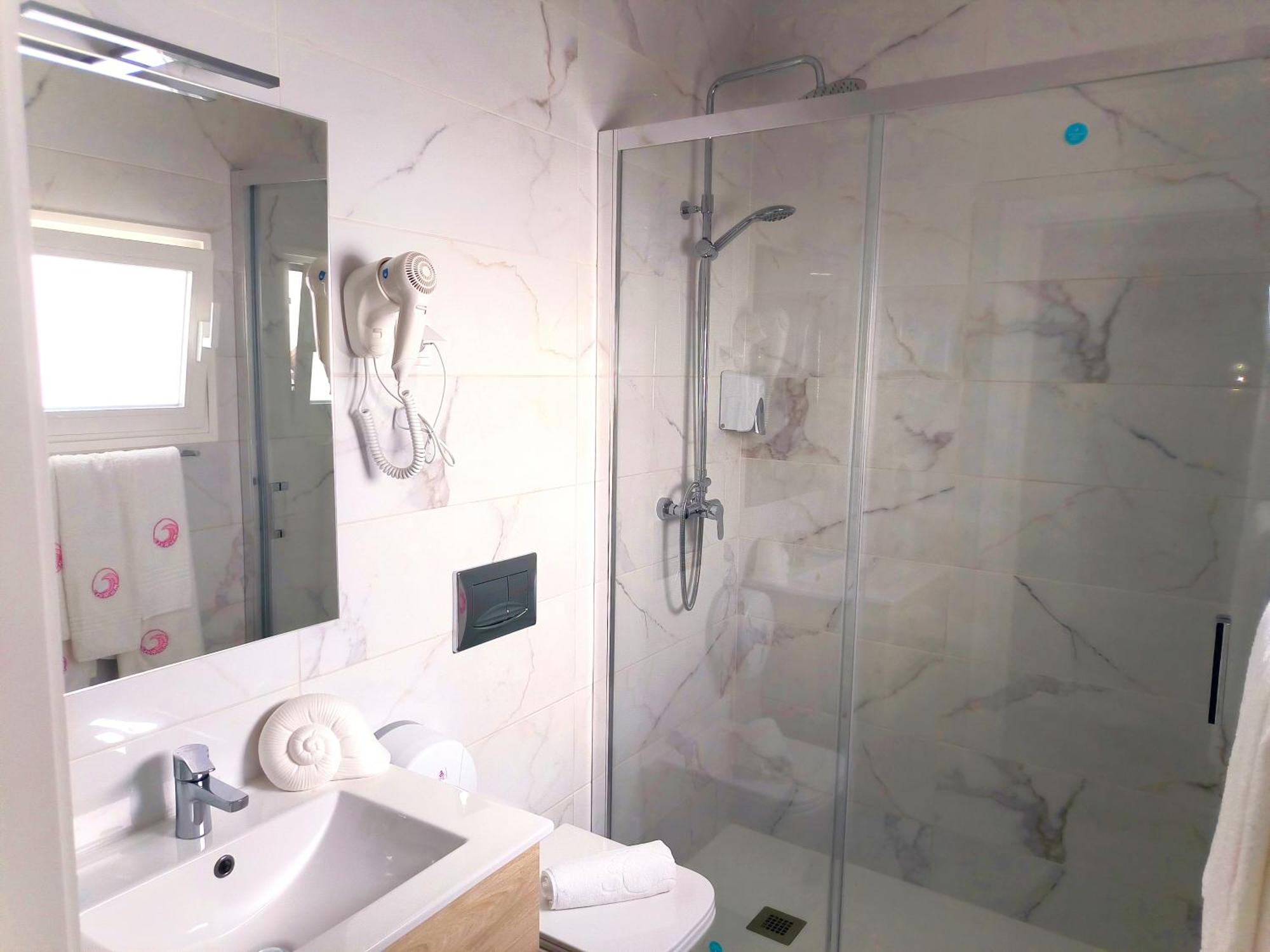 Mar Rosa, Estacionamento Gratuito Apartment Nazare Bagian luar foto